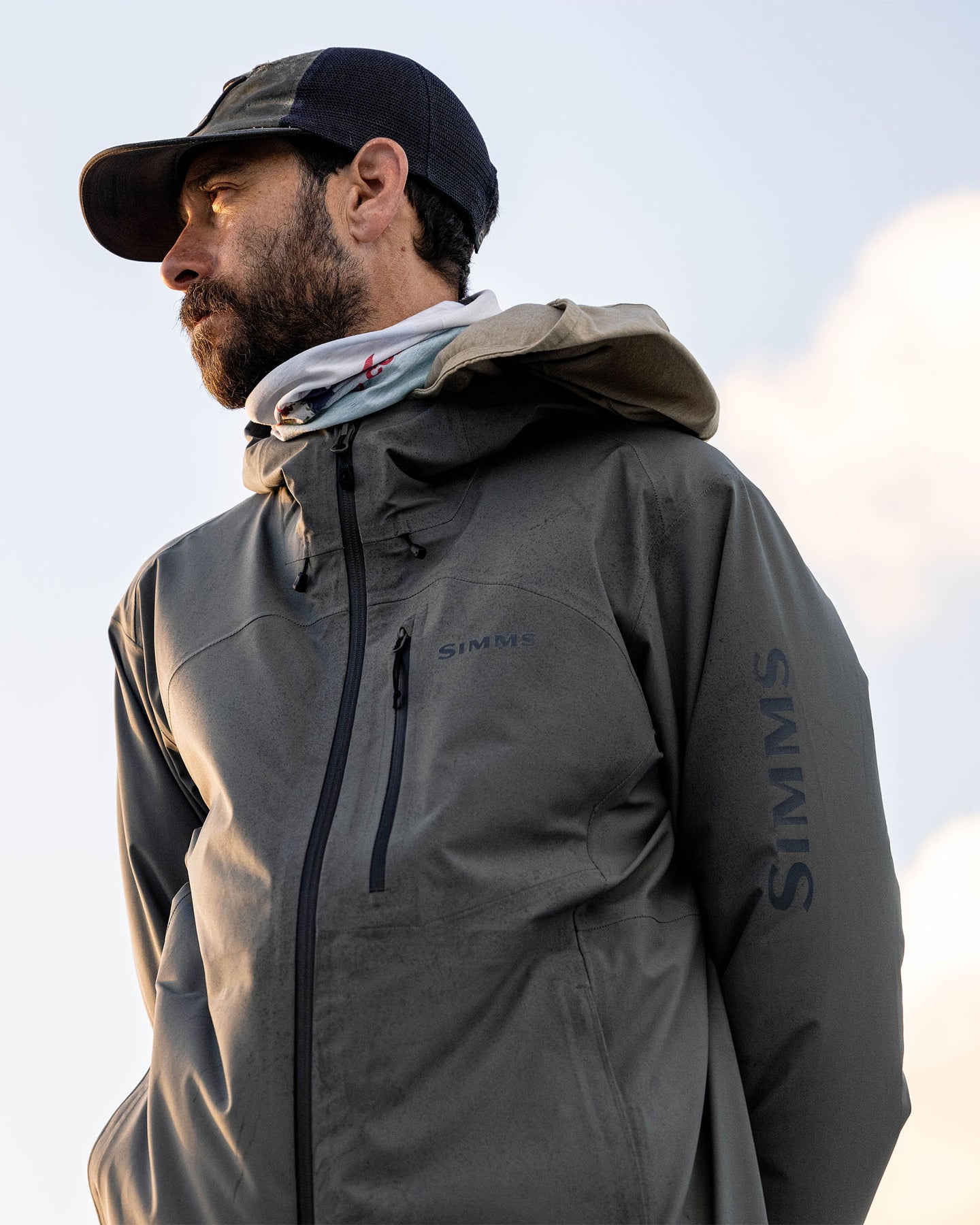 Vapor-elite-fishing-jacket-on-model -rollover