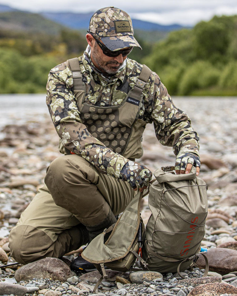 Simms Flyweight Fly Fishing Collection