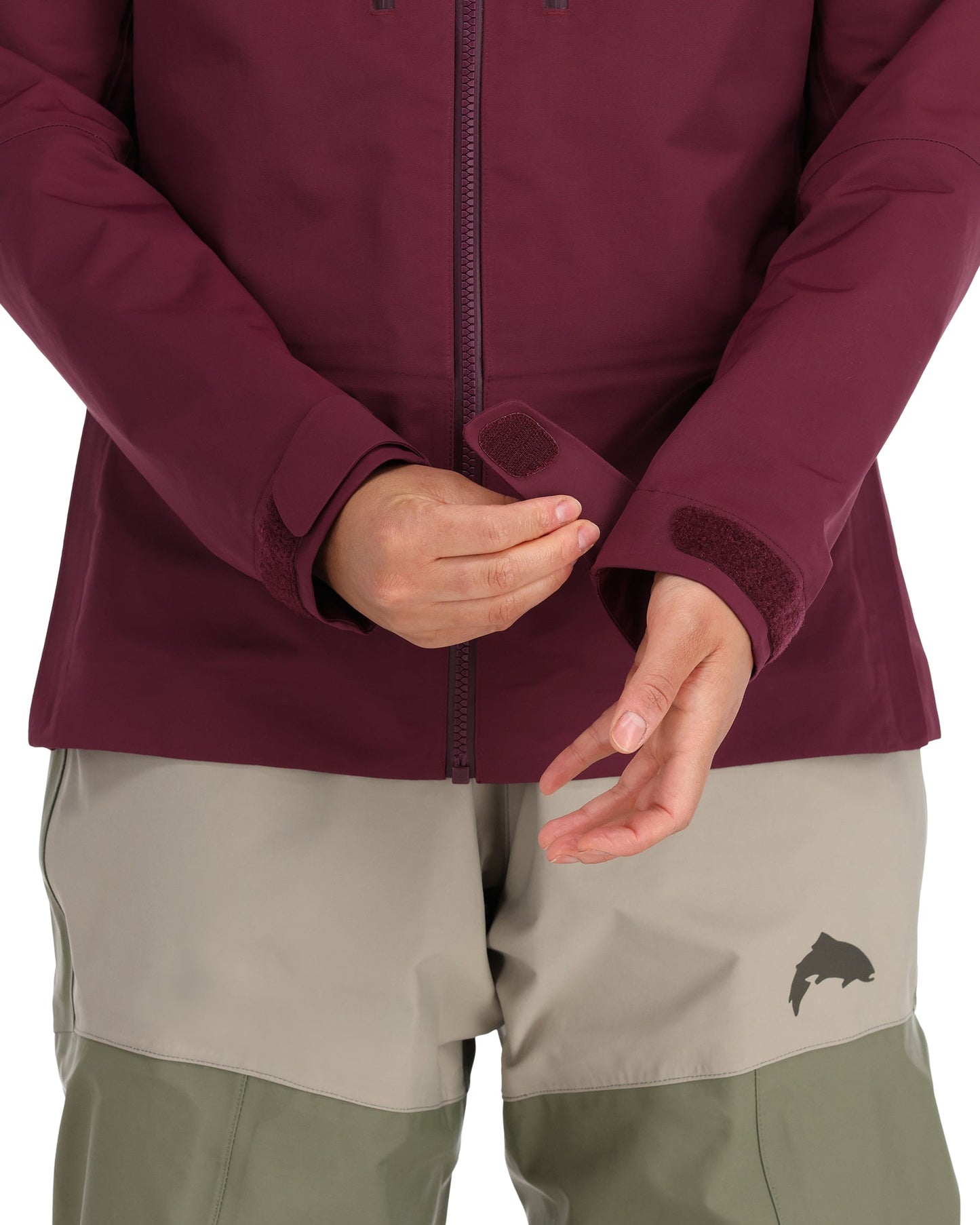13160-624-freestone-jacket-Model