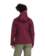 13160-624-freestone-jacket-Model