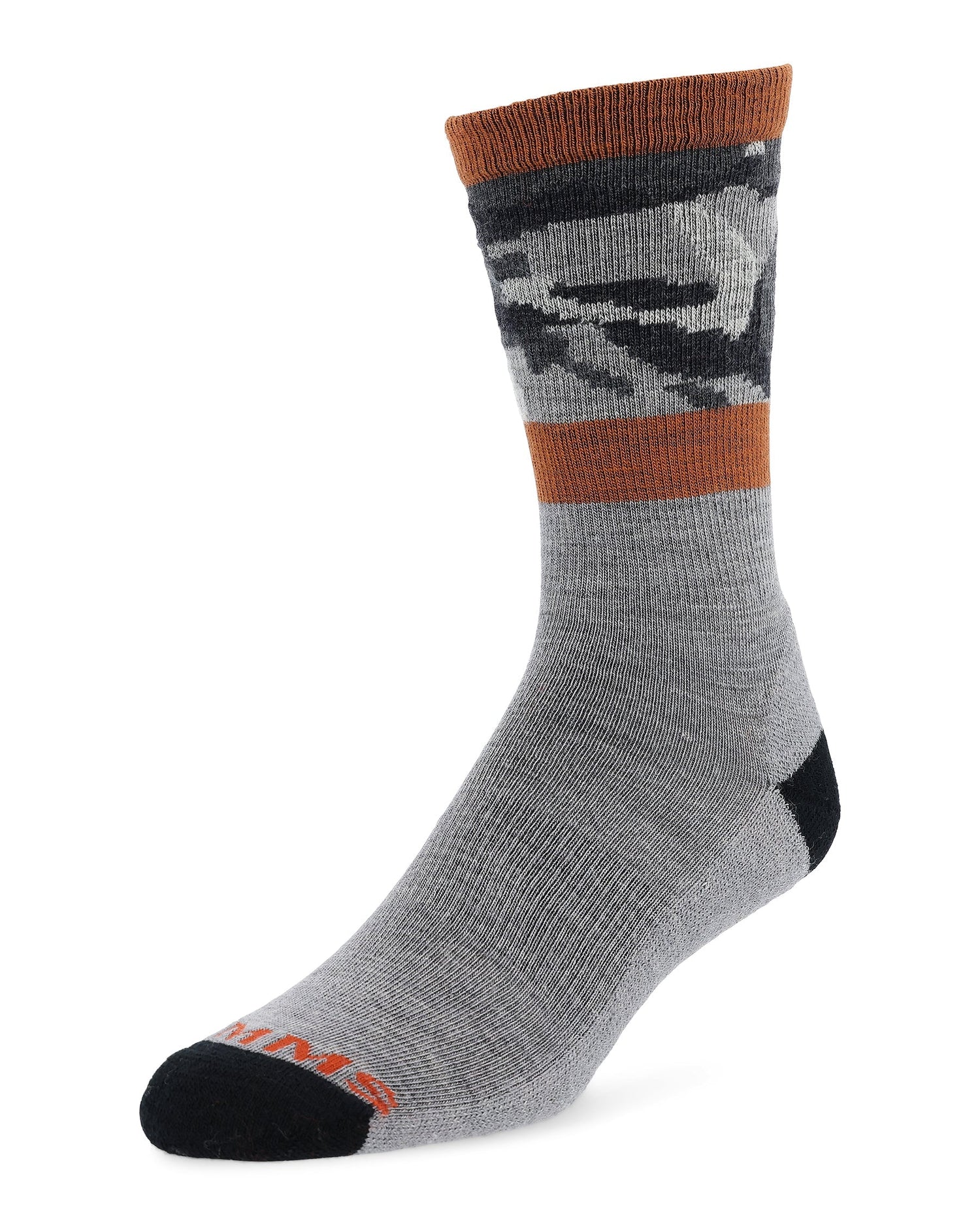 M'S DAILY SOCK WOODLAND CAMO STEEL-on-mannequin