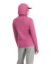13666-1018-bug-stopper-solar-flex-hoody-Model