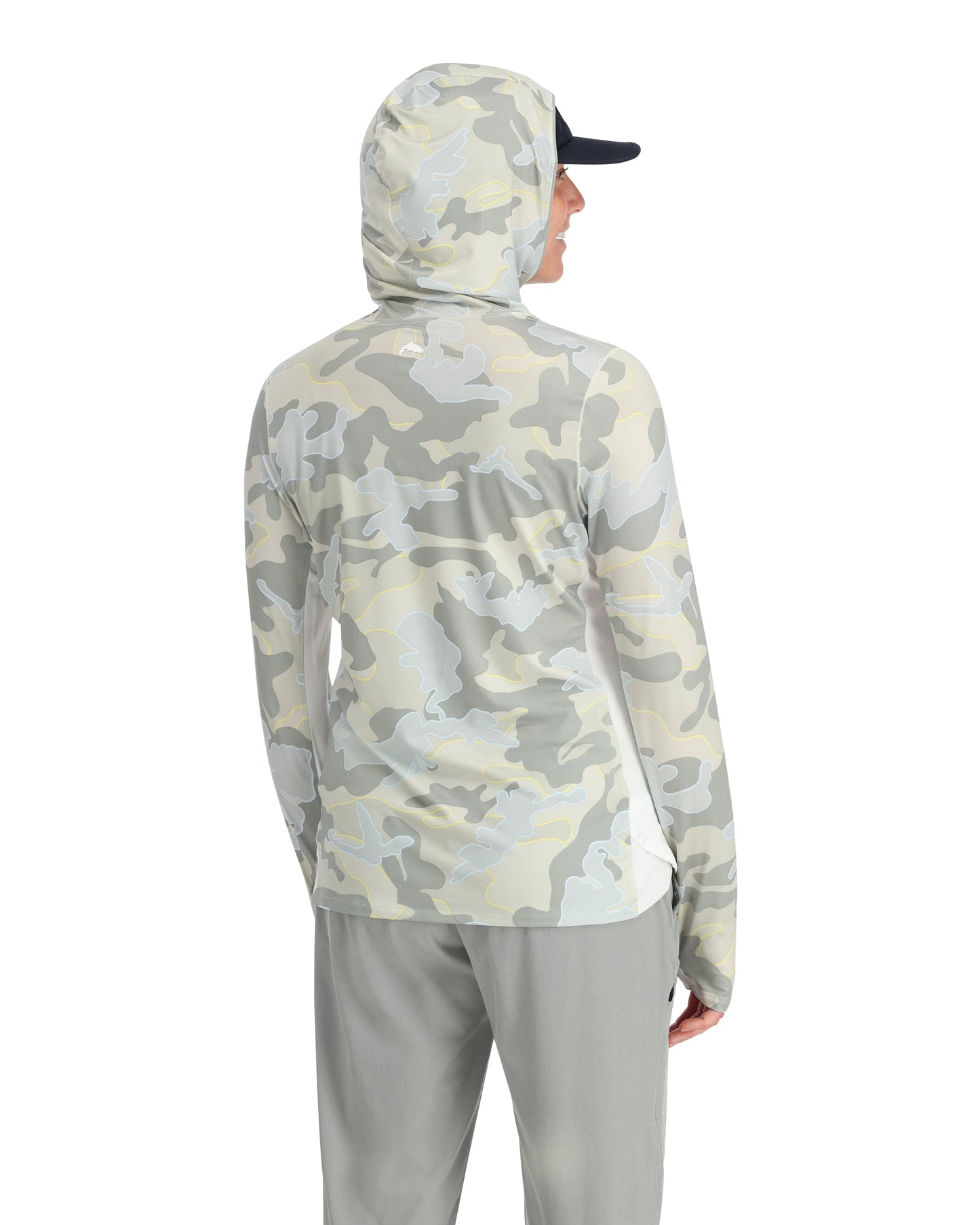     13671-685-solar-flex-hoody-Model-s23-back