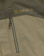 13675-1146-Simms-Challenger-Jacket-Flat-S24-Front