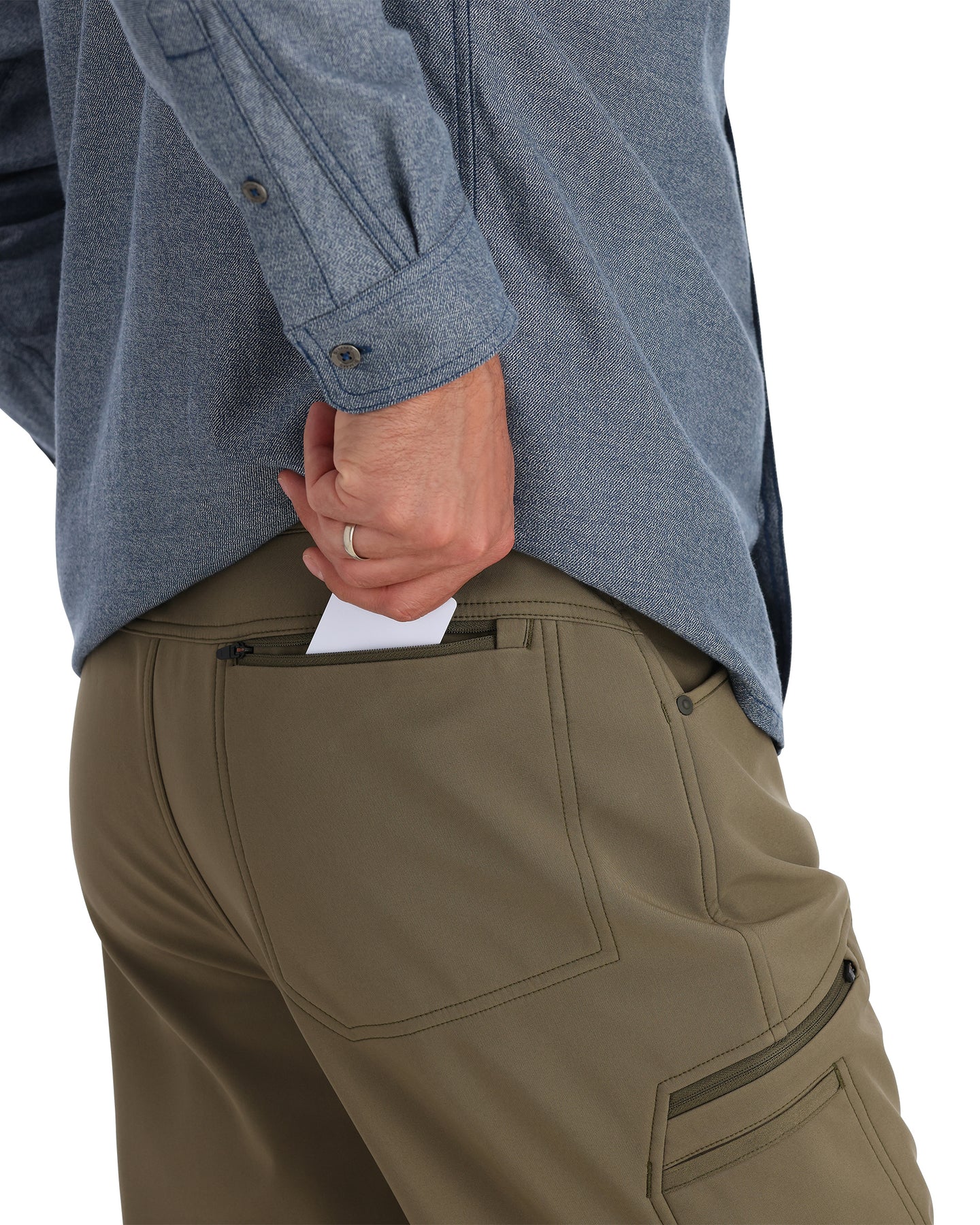     13856-781-rogue-pant-model