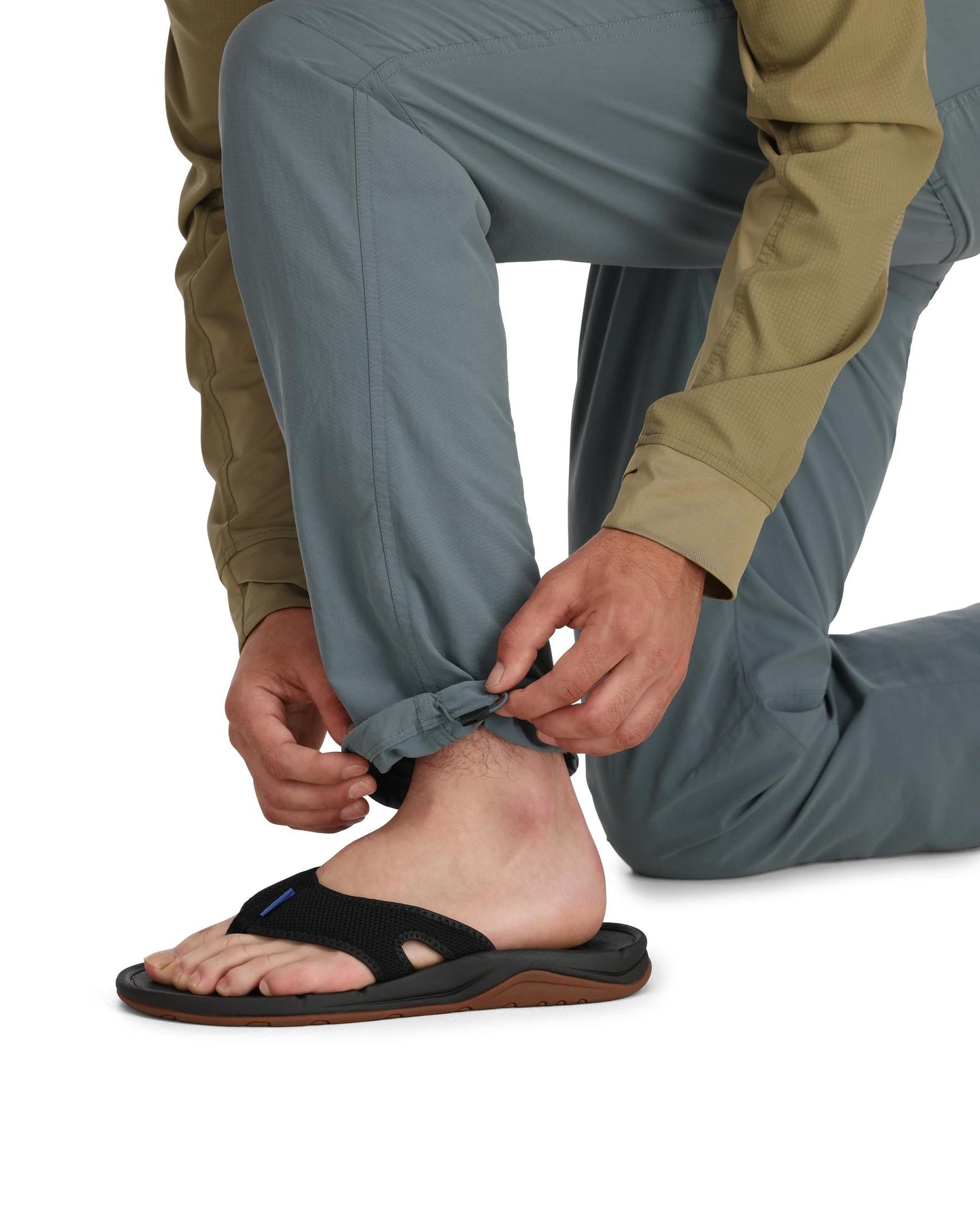 13955-071-Superlight-Pant-Model