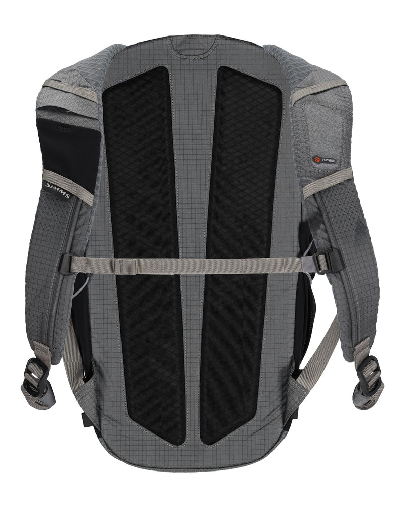 13965-040-Flyweight-Backpack-Tabletop-S24-Front