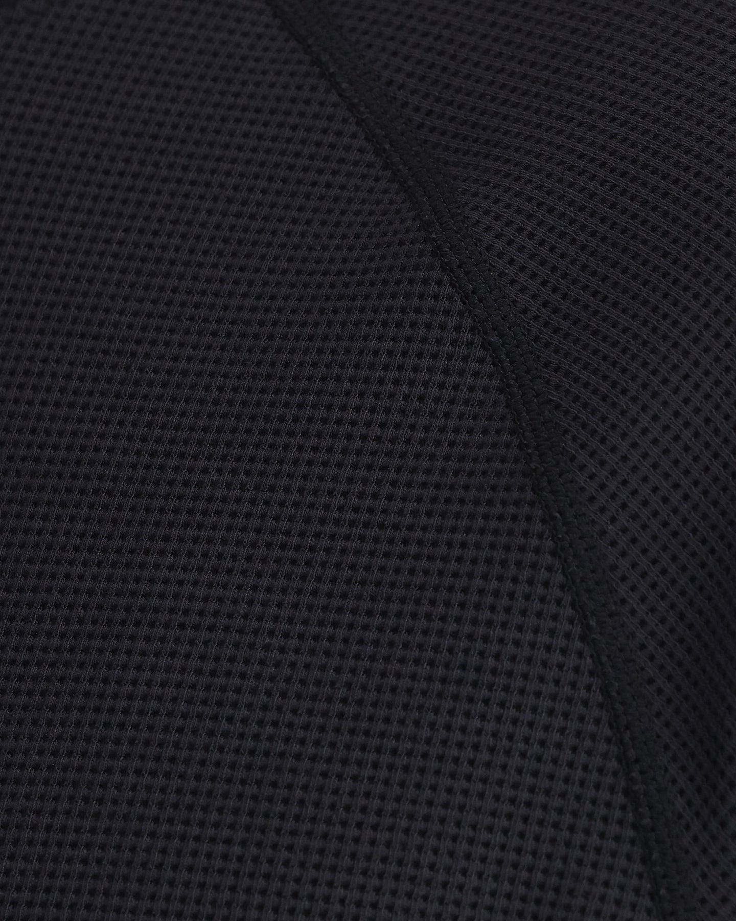  Analyzing image      14059-001-Highline-Hoody-Model-F24 -rollover