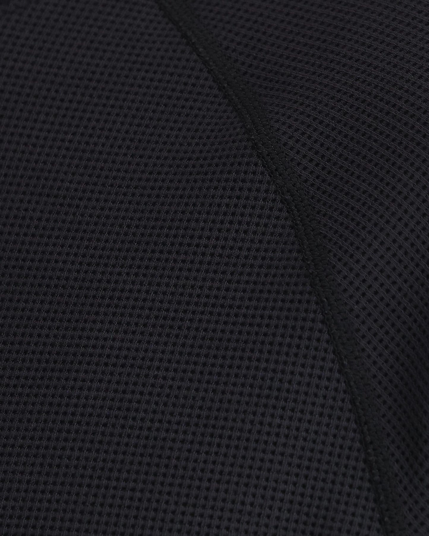  Analyzing image      14059-001-Highline-Hoody-Model-F24 -rollover