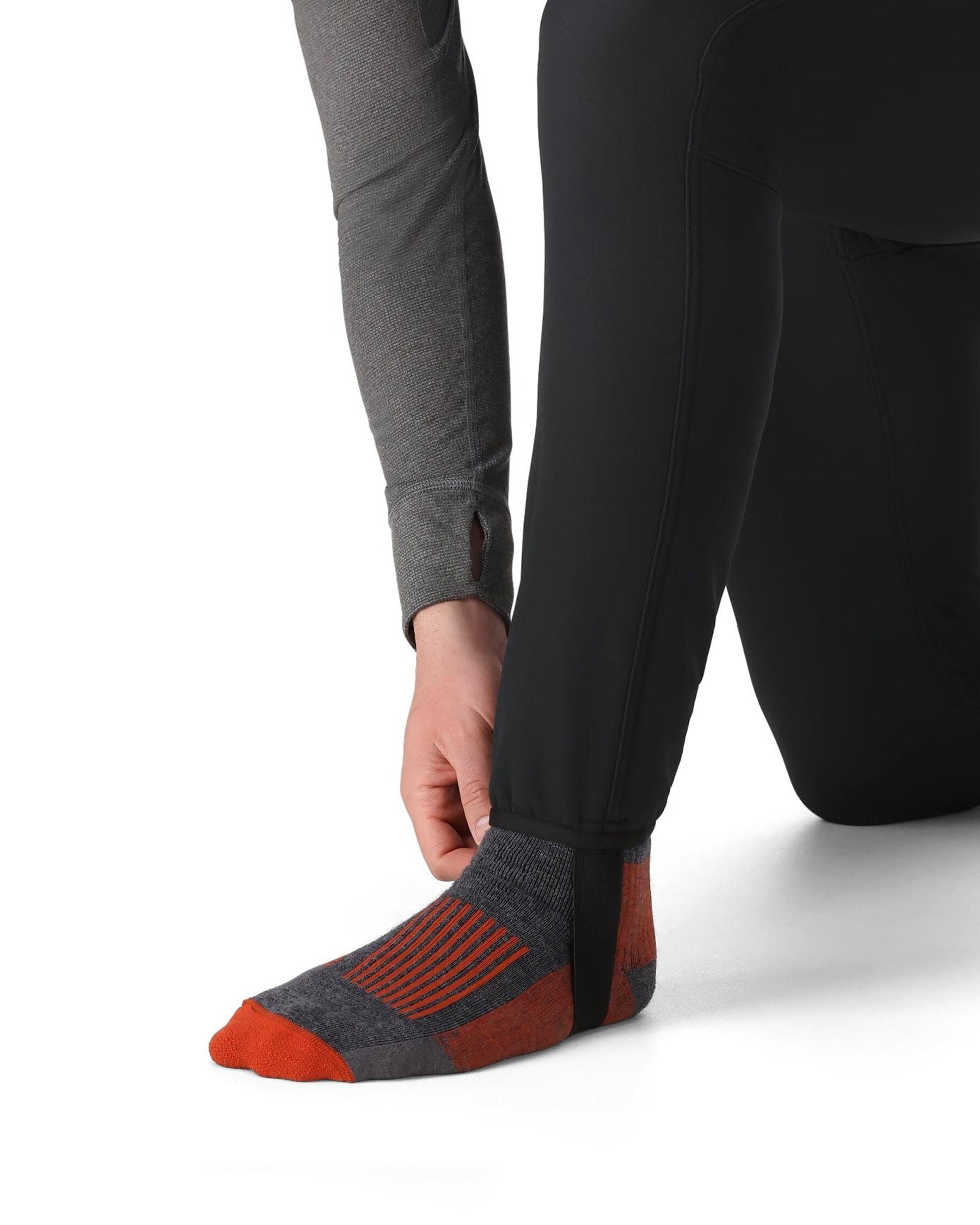 Men's Midlayer Bottoms - Strata 330 F25 | Simms Fishing