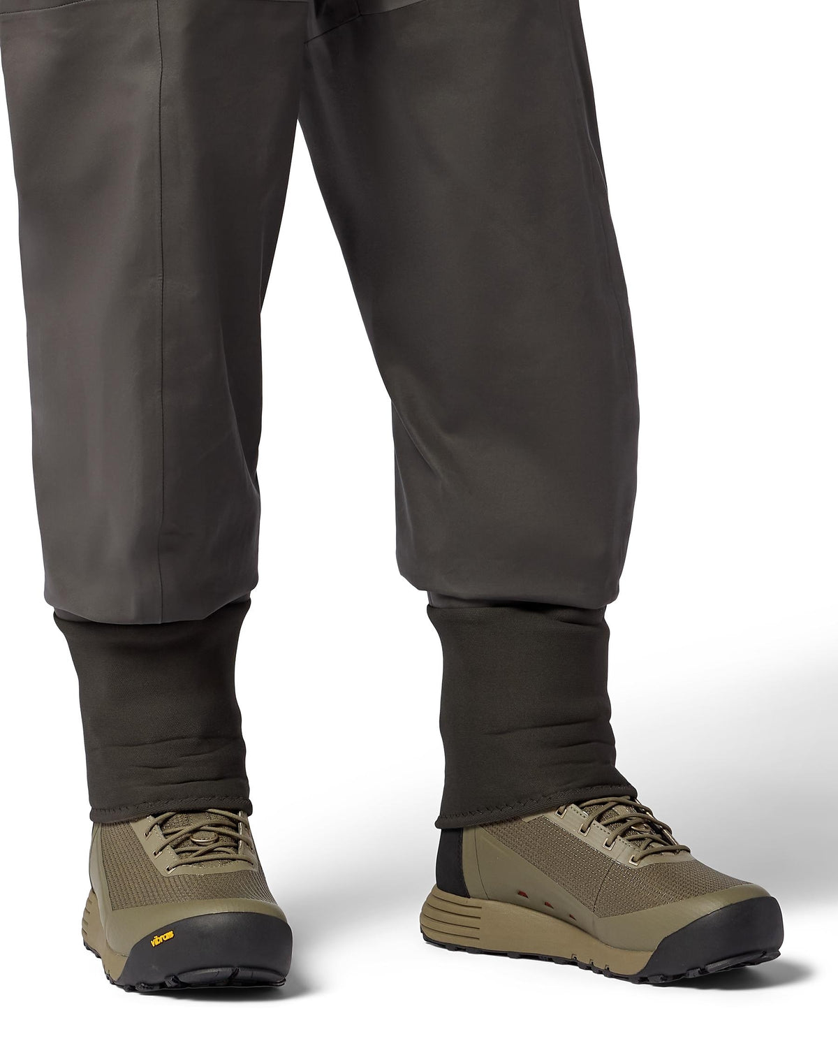 M's Access Boot Model Front