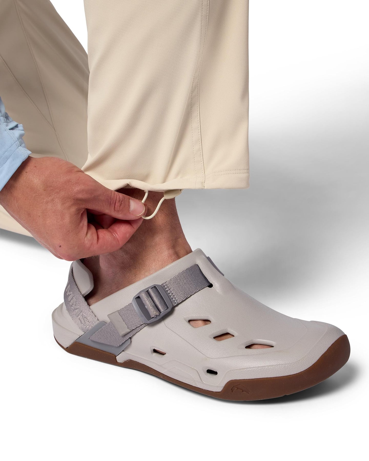 Men's Superlight Fishing Pant On Model Image 5