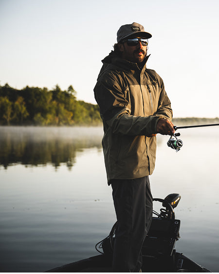 Men's Fishing Clothes & Wading Gear | Simms Fishing