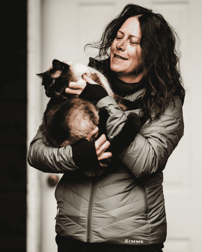 womens-fall-run-hoody-skeena -rollover