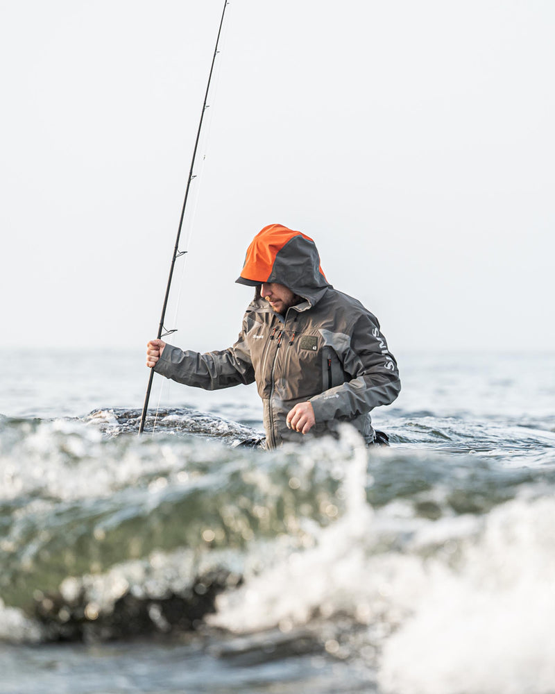 Simms Fishing Jacket Wading Guide Waterproof Gore-Tex Dry Coat
