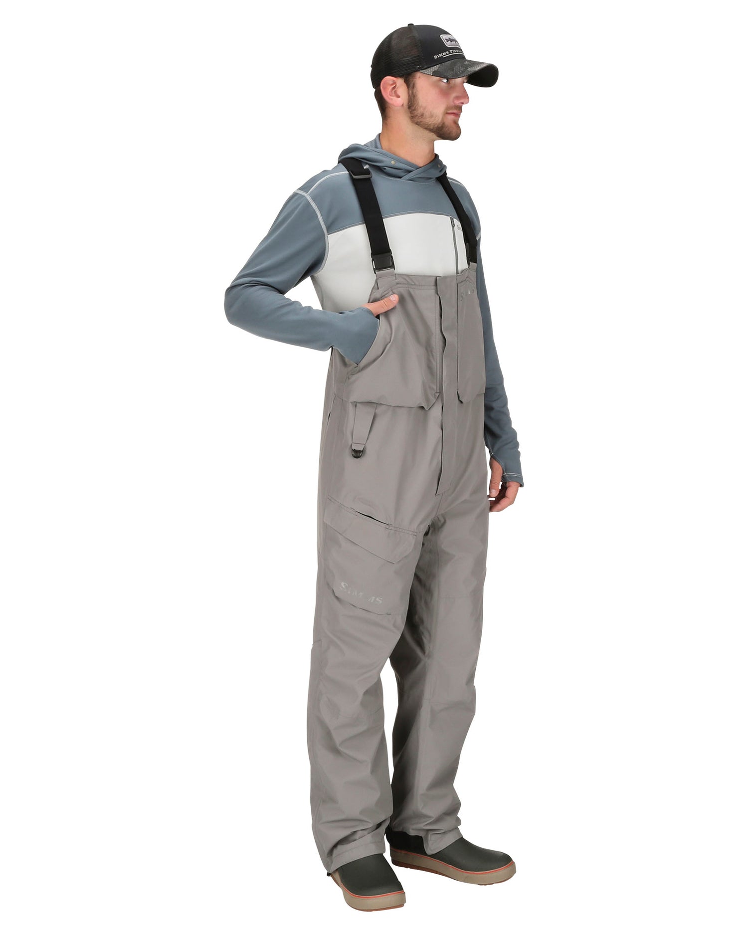 12907-mens-challenger-bib-on-model