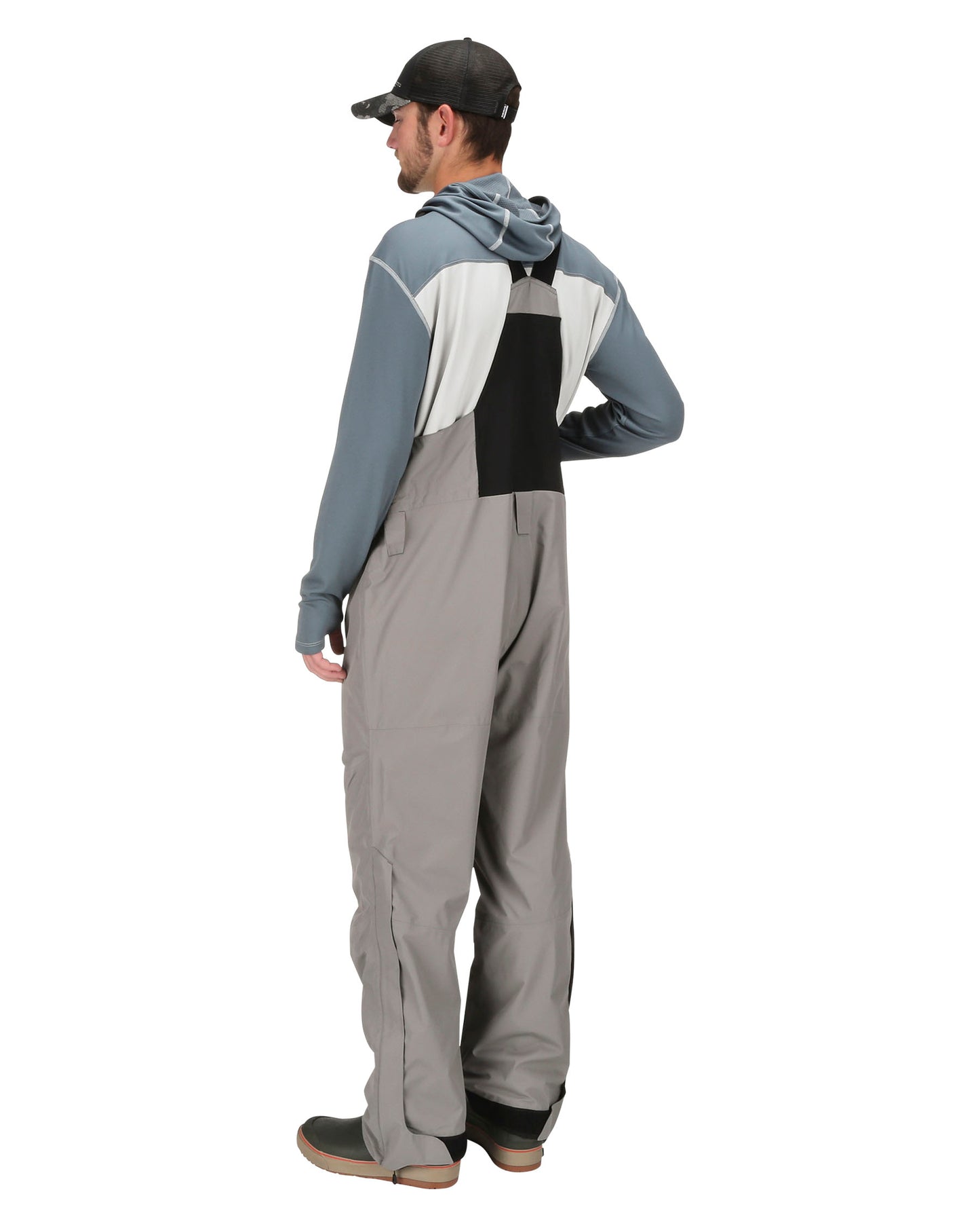 12907-mens-challenger-bib-on-model