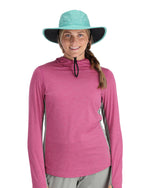 12992-1023-superlight-solar-sombrero-Model 
