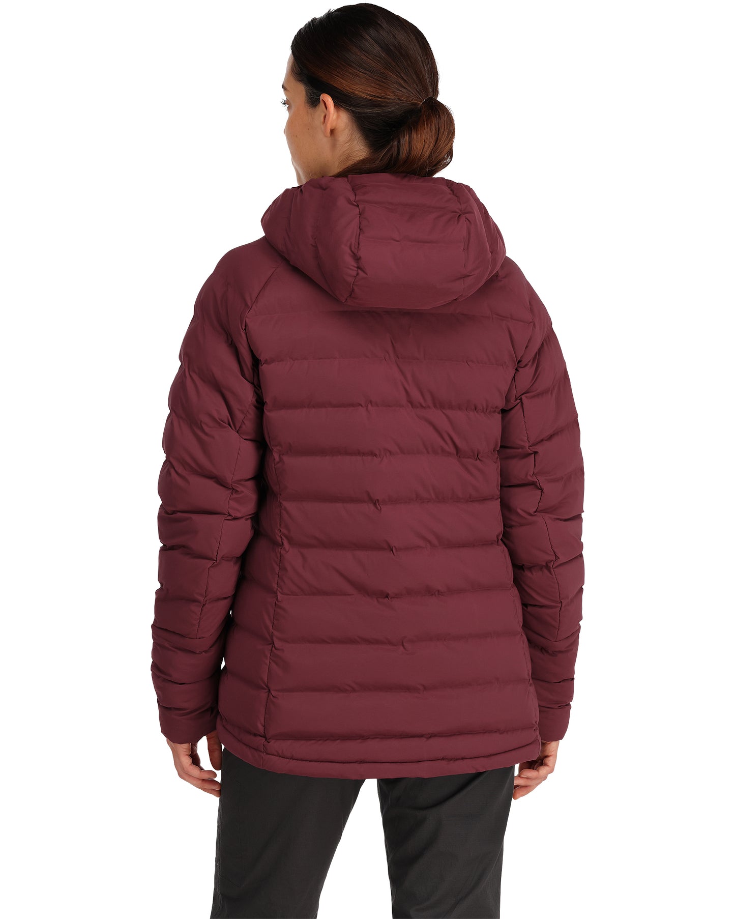 13555-624-exstream-hooded-jacket-model