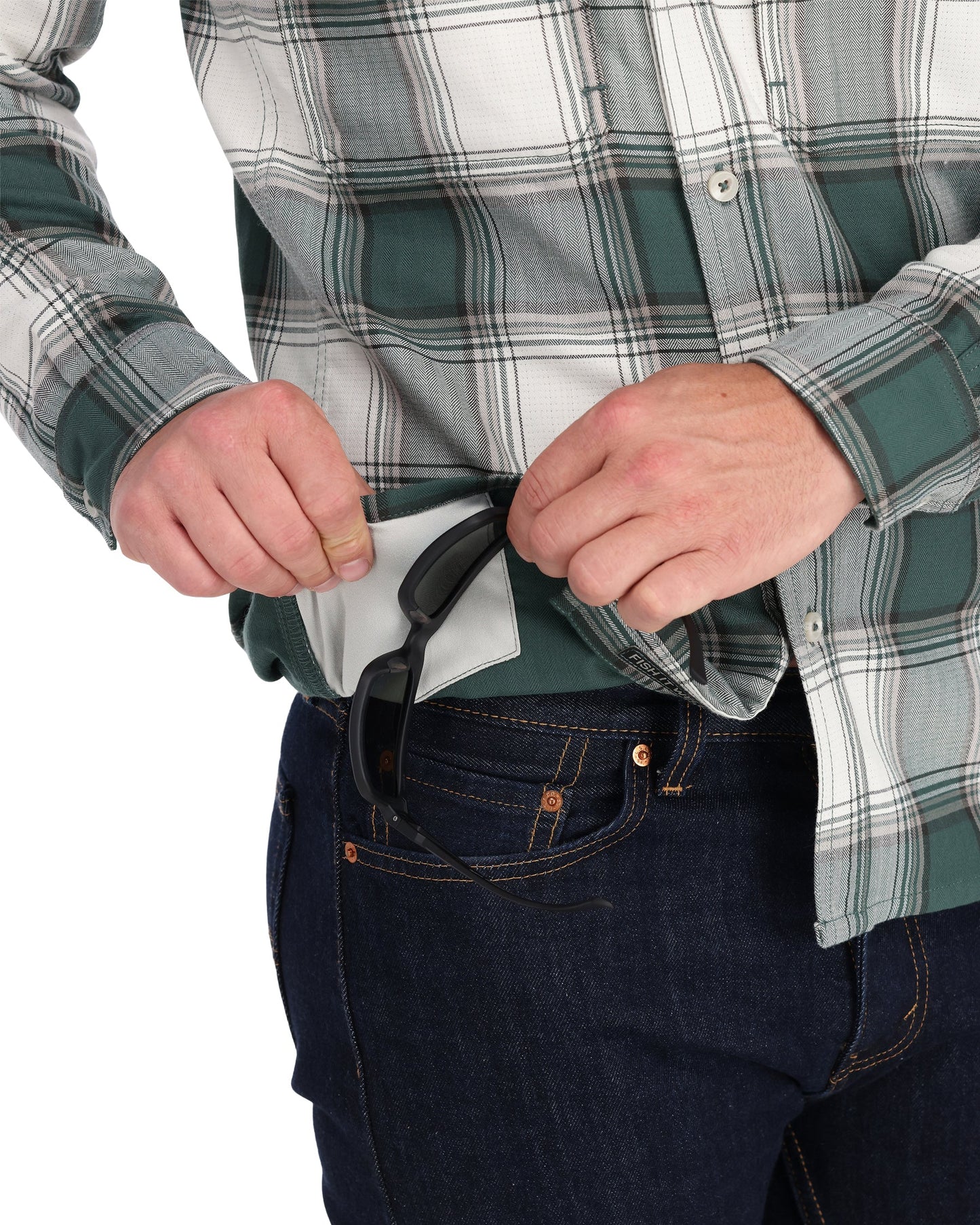 Guide-Flannel-Forest/White Dimensional Buffalo-on body