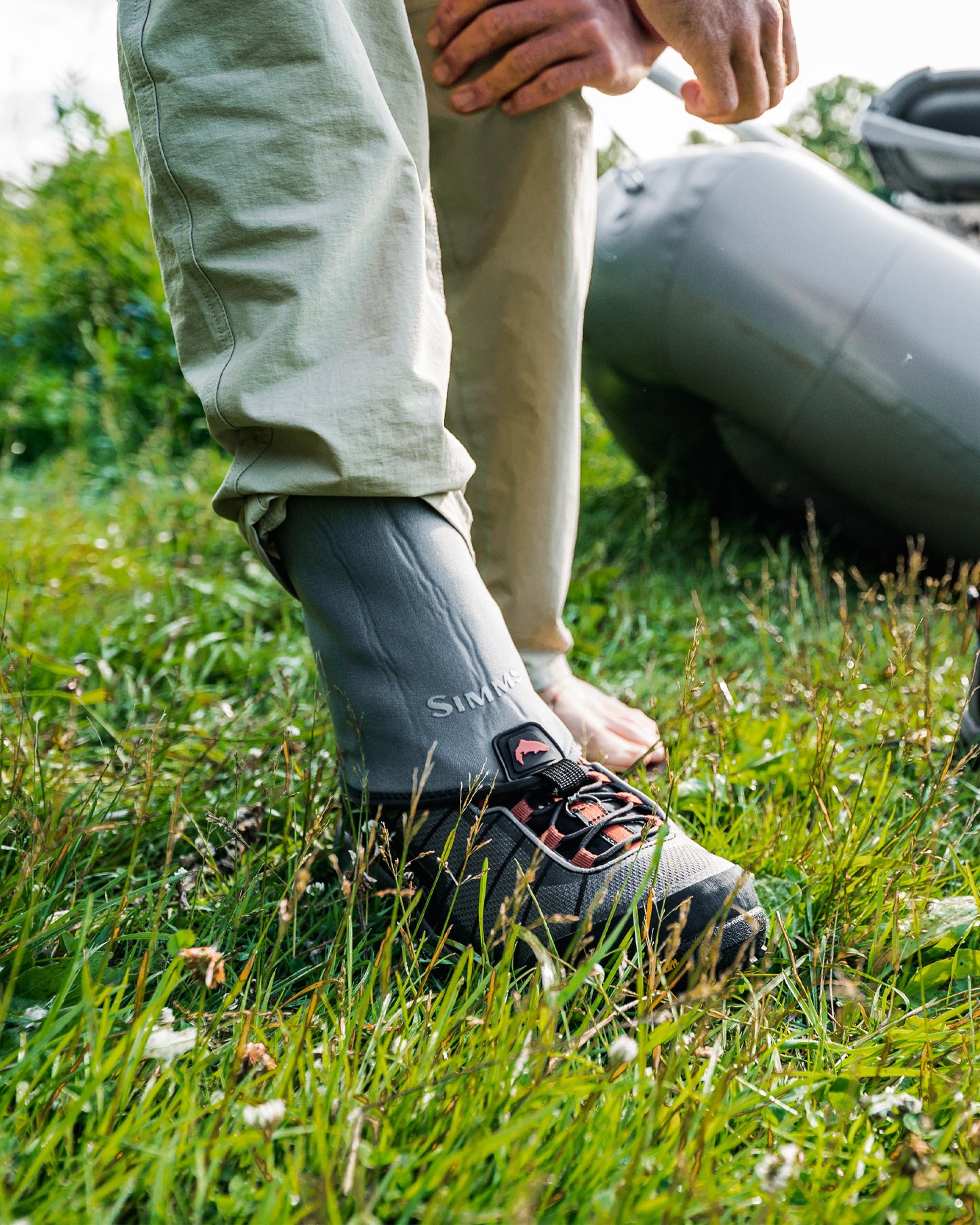 GuideGuardSocks-lifestyle