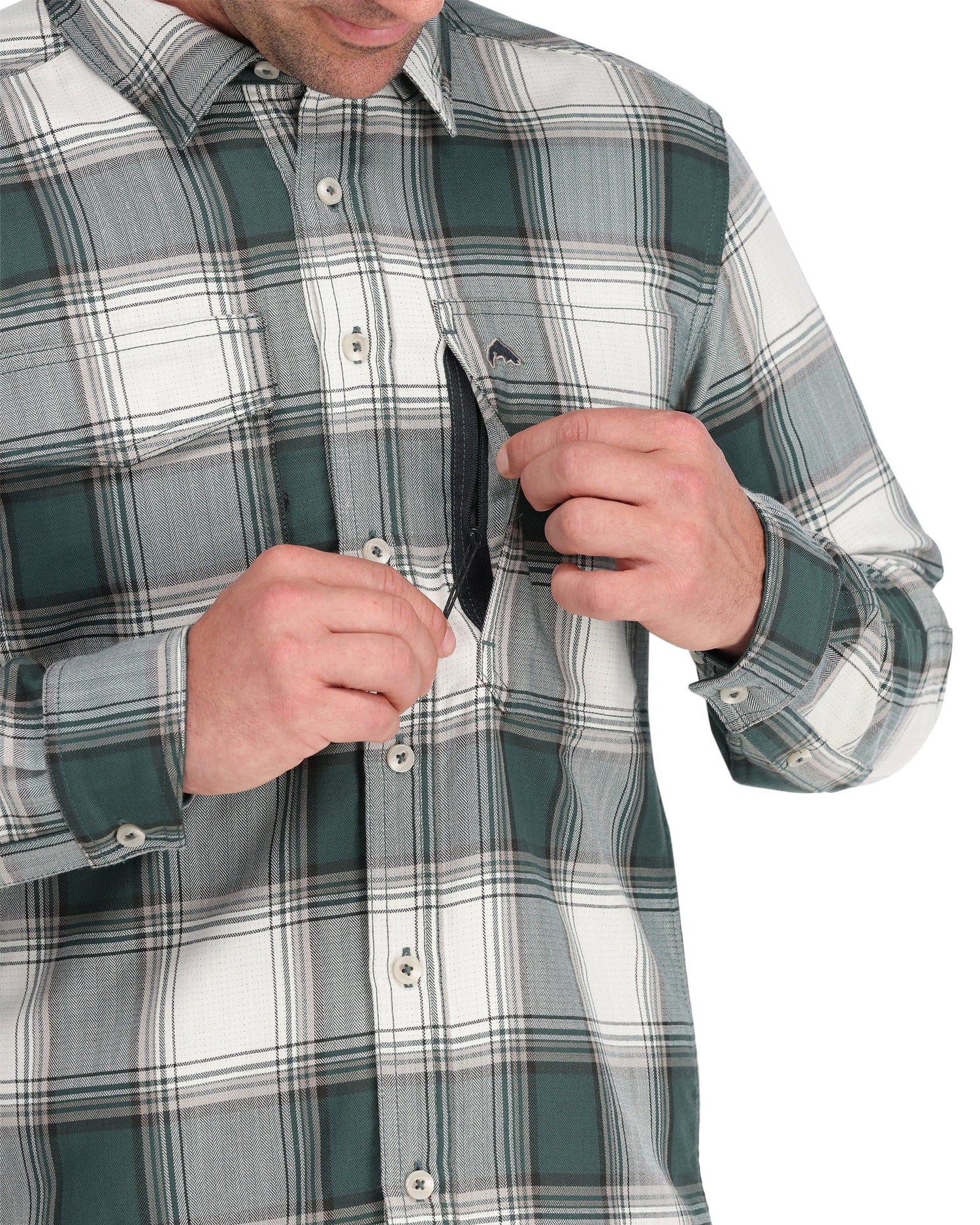 Guide-Flannel-Forest/White Dimensional Buffalo-on body