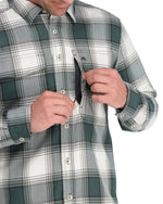 Guide-Flannel-Forest/White Dimensional Buffalo-on body