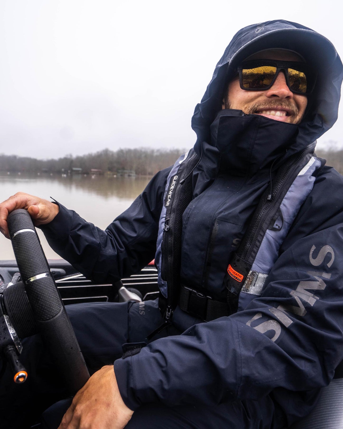 ms-challenger-jacket-lifestyle